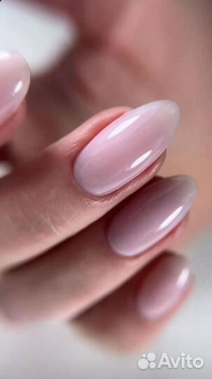 Маникюр 