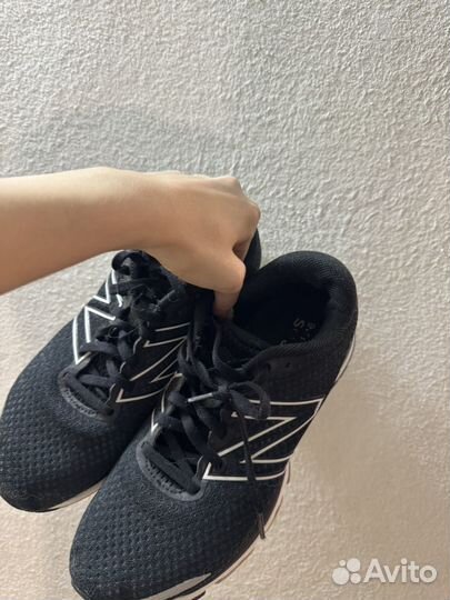 Кроссовки New Balance solvi