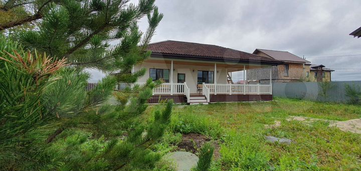 Дом 109,9 м² на участке 6,1 сот.