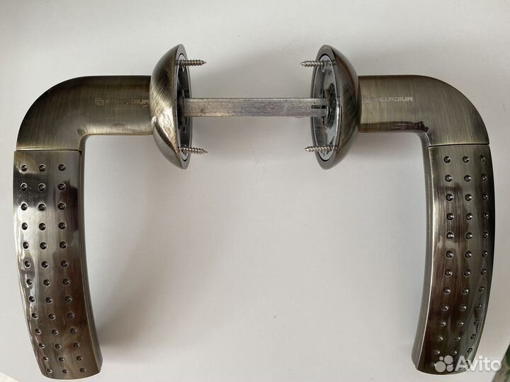 Ручка дверная входная