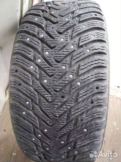 Nokian Tyres Hakkapeliitta 8 245/45 R19 102T