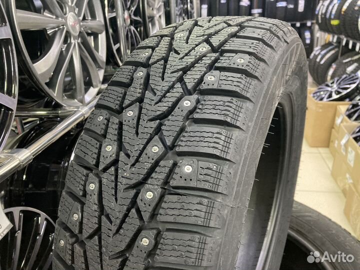Nokian Tyres Nordman 7 SUV 215/70 R15