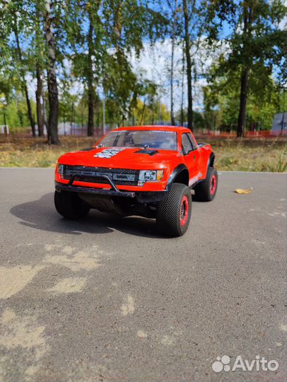 Traxxas slash 4x4 LCG