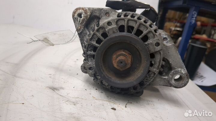 Генератор Toyota Yaris, 2004