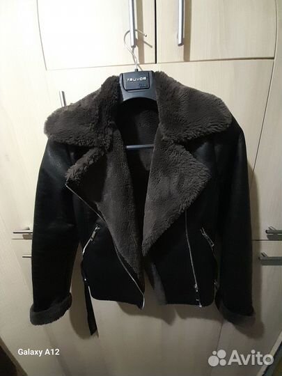 Куртка кожаная женская 40 размер