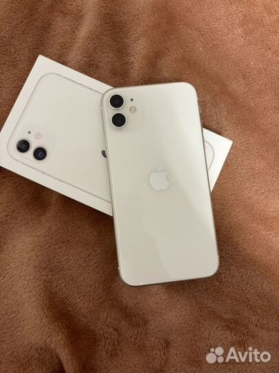 iPhone 11, 64 ГБ