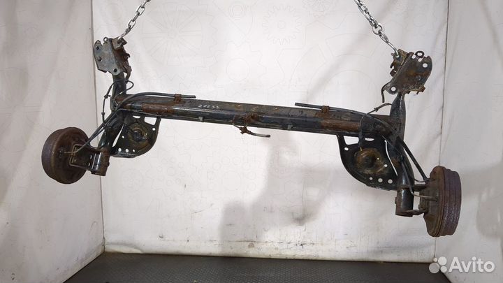 Балка подвески задняя Nissan Micra K12E, 2003