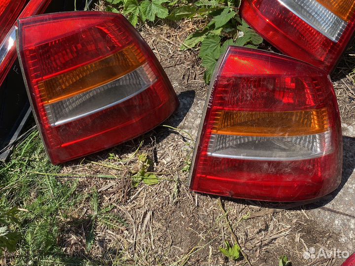 Задние фонари Opel astra