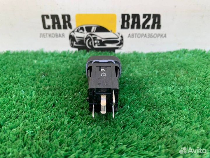 Кнопка подогрева заднего стекла Chevrolet Niva