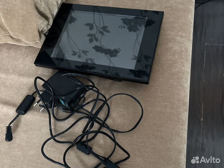 Фото рамка электронная Sony dpef-D80