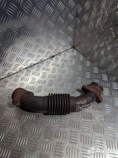 Патрубок выпускного коллектора Mercedes-Benz A5411