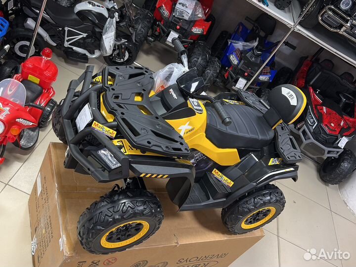 Квадроцикл детский электрический с пультом Новый