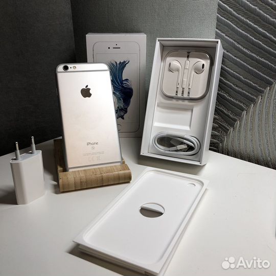 iPhone 6s на 32gb