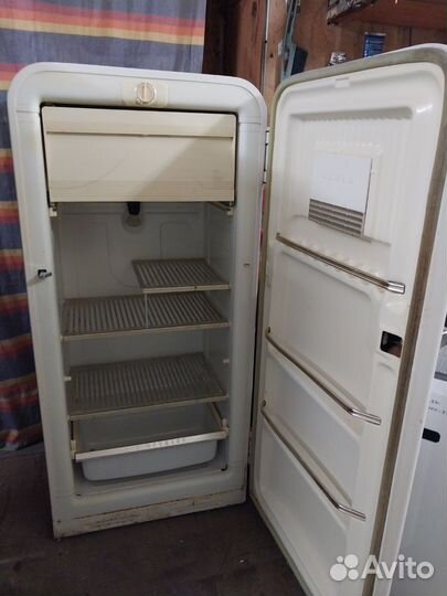 Холодильник ЗИЛ Москва