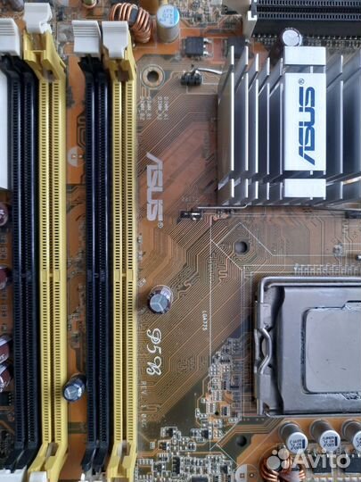 Материнская плата