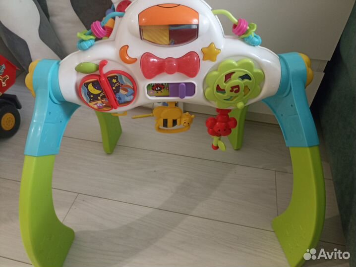 Развивающие игрушки