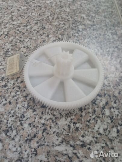 Шестерня большая для мясорубки Kenwood KW650740