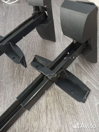 Кронштейн для колонок