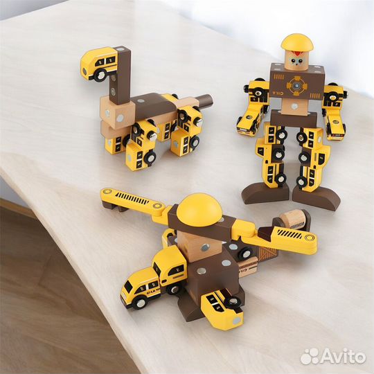 Деревянный робот-трансформер