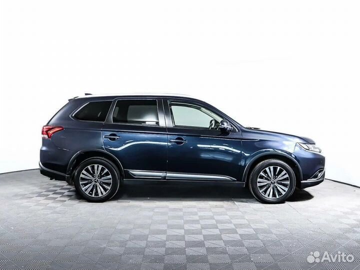 Mitsubishi Outlander 2.0 CVT, 2019, 83 458 км