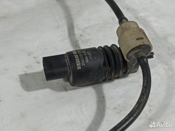 Насос бачка омывателя Mitsubishi Lancer 9 Cs