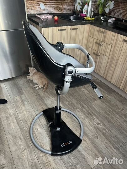 Стульчик для кормления bloom