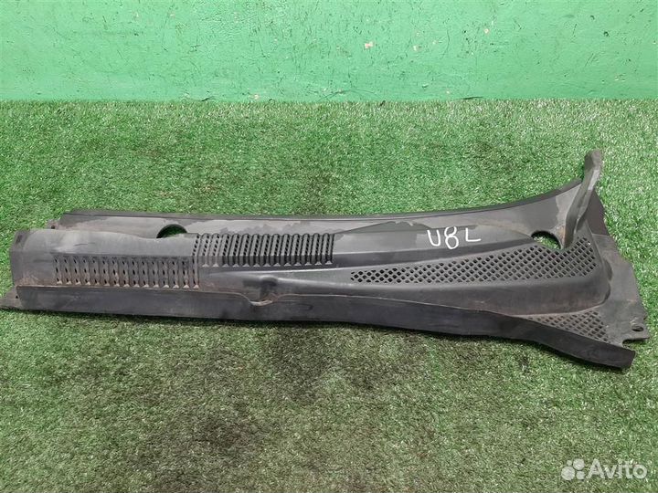 Решетка стеклоочистителей левая Chevrolet Cruze J