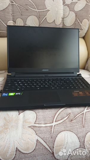 Gigabyte 15 p xd