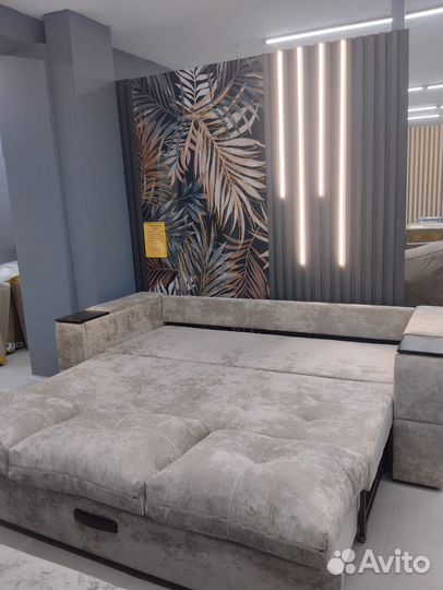 Диван с ящиком