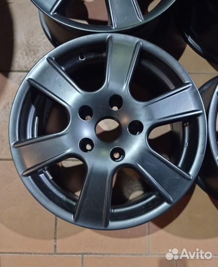 Диски R17 Volkswagen Touareg Б/у Литые