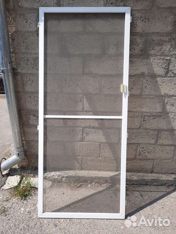 Москитная дверь