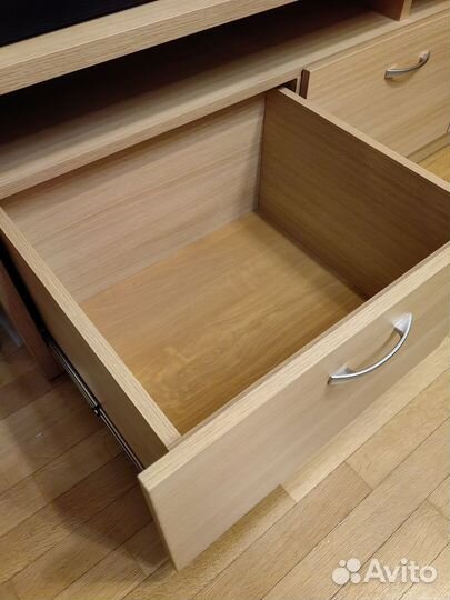 Тумба под тв