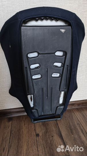 Автомобильное кресло от 9 до 36 кг