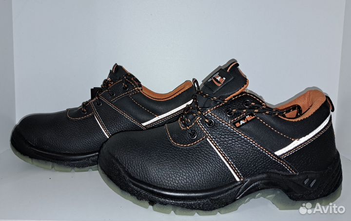 Спецобувь 42 новые ботинки