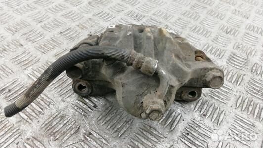 Суппорт тормозной задний правый subaru legacy 4 (8