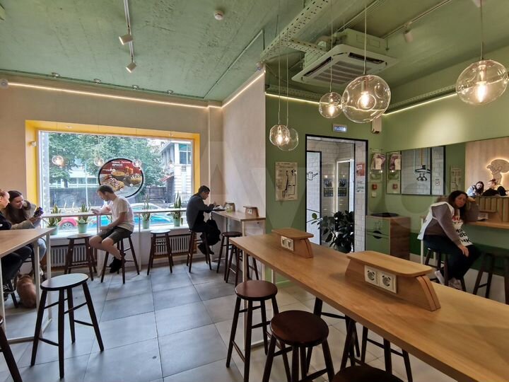 Сдам торговое помещение, 90 м²