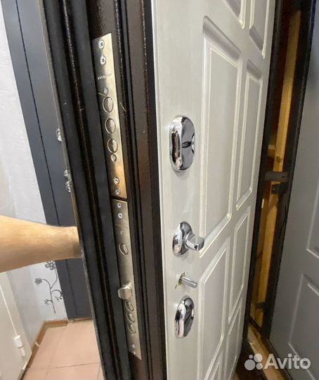 Дверь с терморазрывом