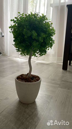 Искусственный цветок