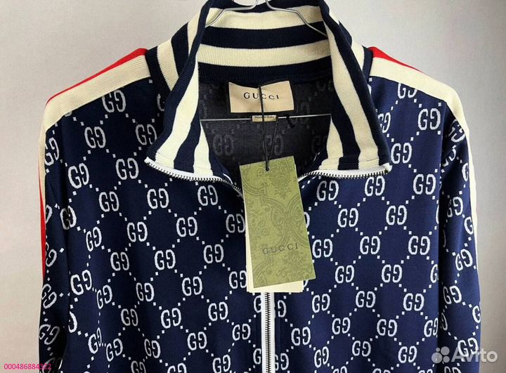 Стильный костюм для спорта от Gucci