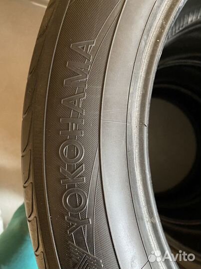 Yokohama Super Van Y355C 235/55 R20
