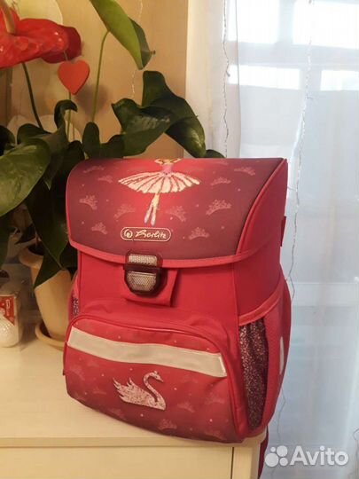 Рюкзак для девочки новый