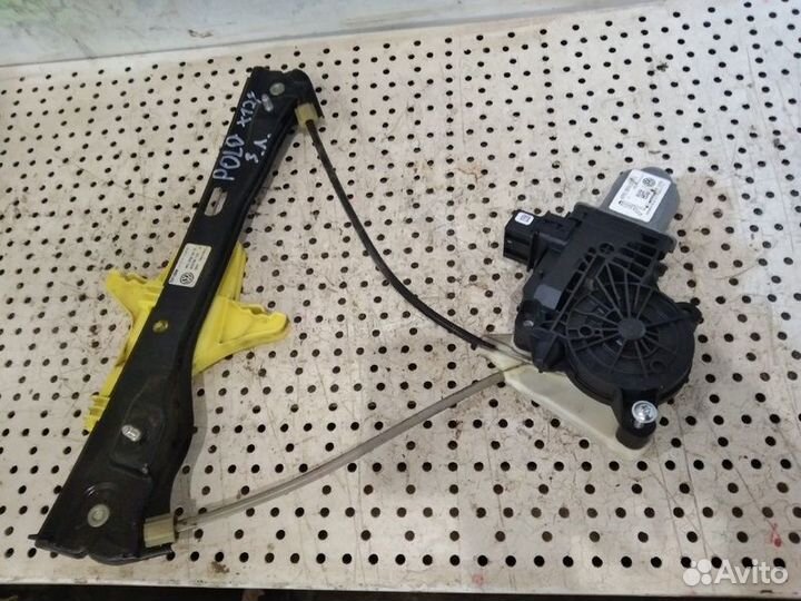 Стеклоподъемник задний левый Volkswagen Polo Sedan