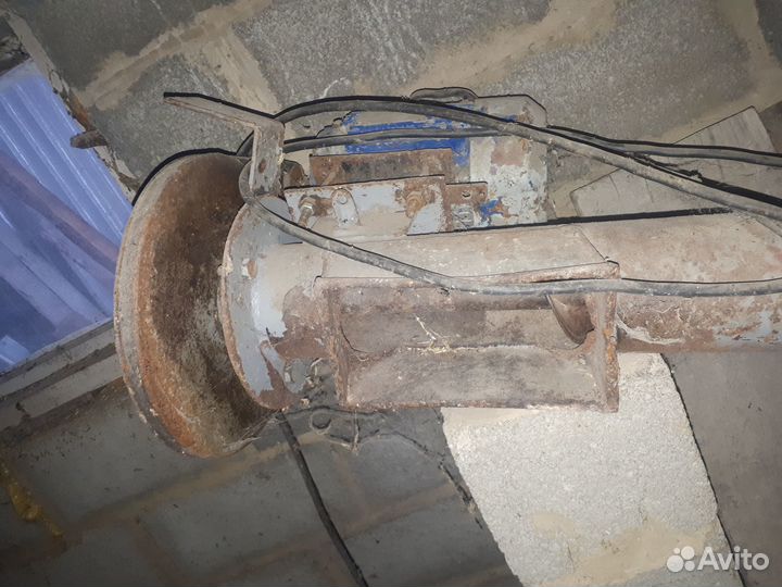 Шнек для подъема сыпучих матер