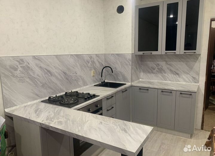 Угловая кухня