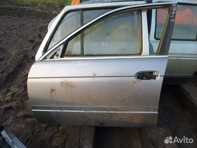 BMW 5 E39 дверь передняя левая