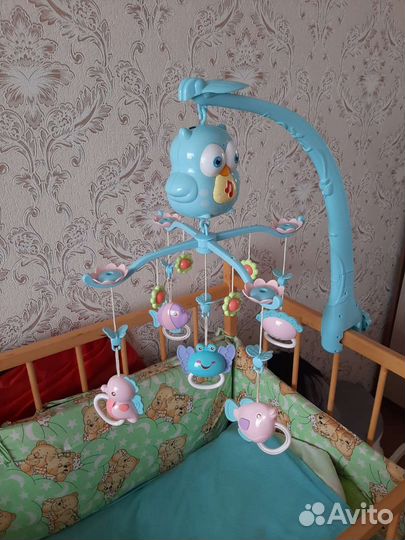 Музыкальная карусель на кроватку