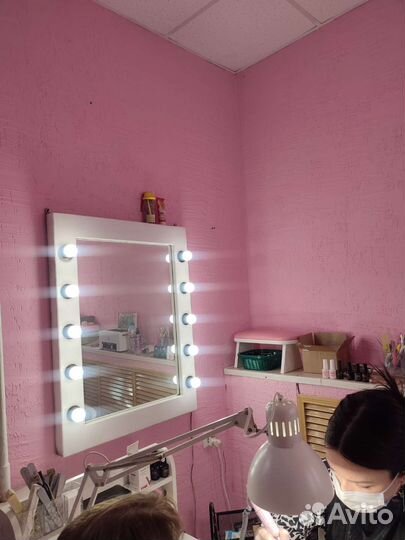Гримерное зеркало с лампочками бу