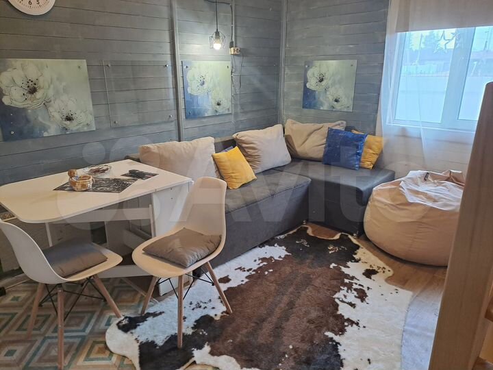 Дом 42 м² на участке 5 сот.