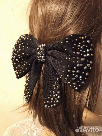 Заколка-автомат бант