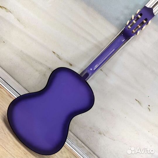 Гитара новая классическая